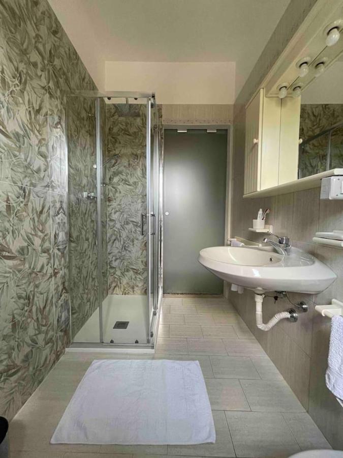 Lotus Home Eleganza E Accoglienza A Mantova Bagian luar foto